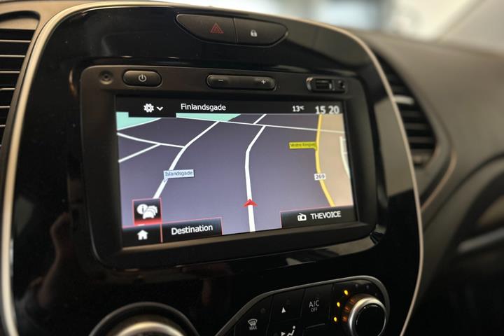 Hvid Renault Captur fra 2019