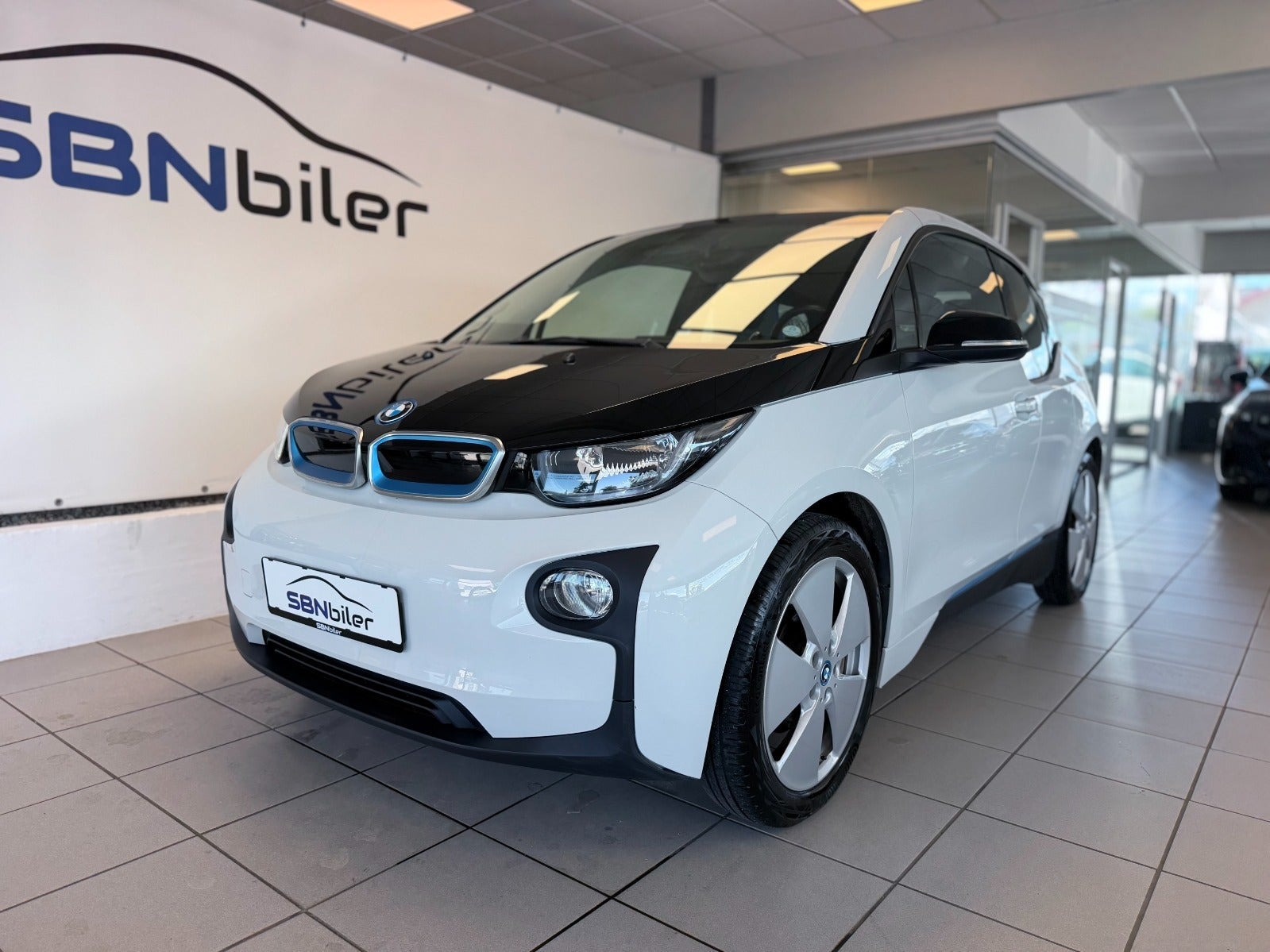 Hvid BMW i3 fra 2017