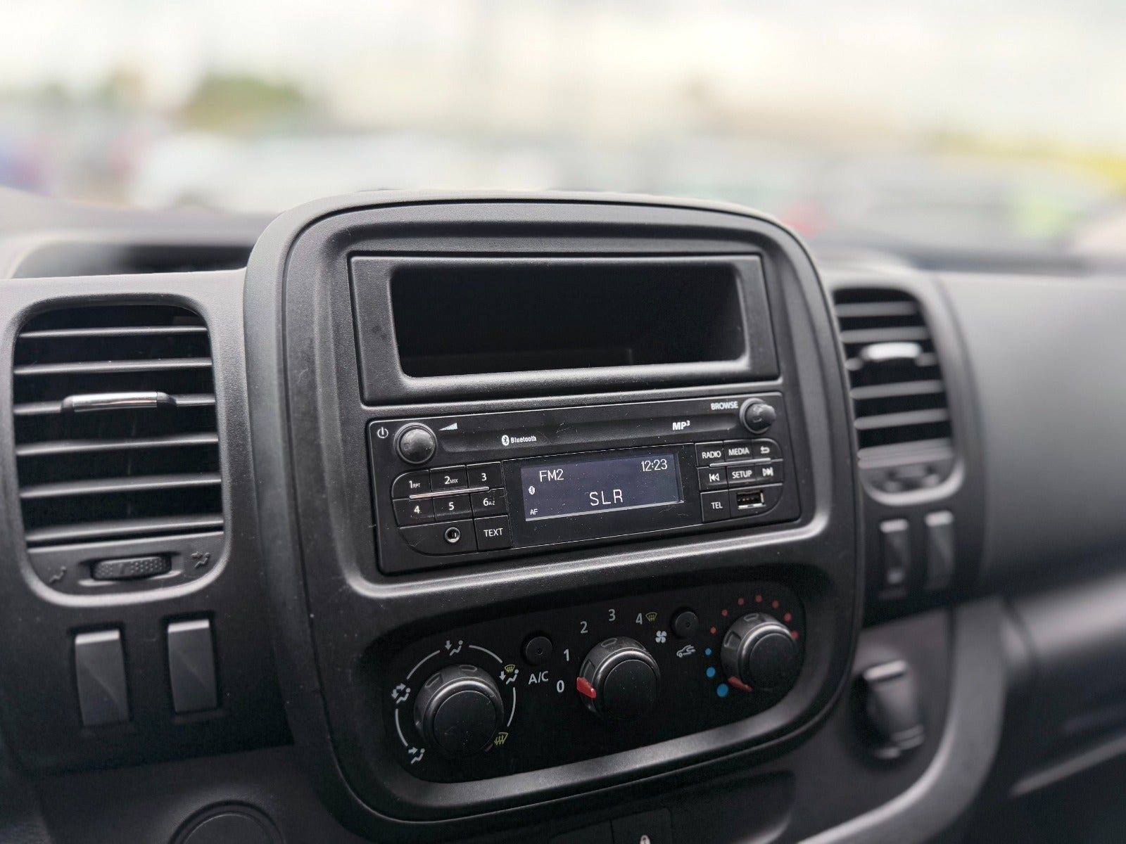 Rød Fiat Talento fra 2019