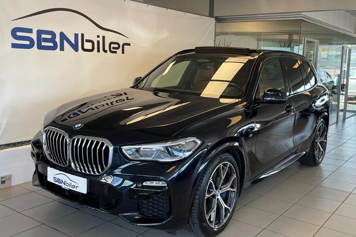Sort BMW X5 fra 2022