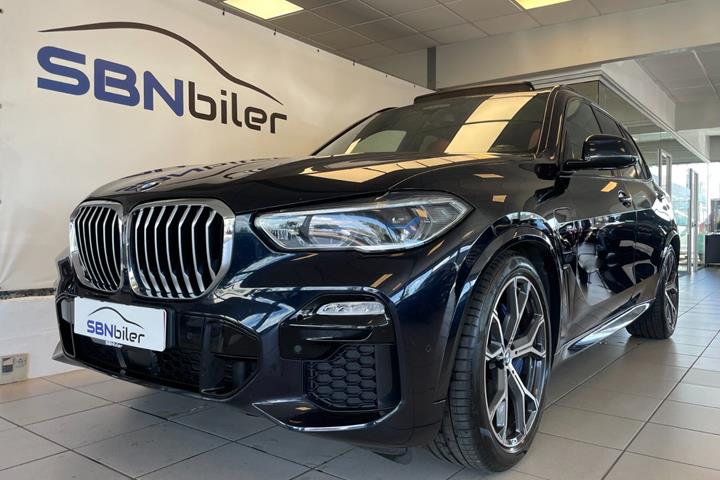 Sort BMW X5 fra 2022