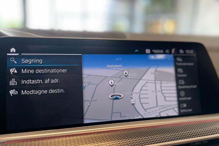 Sort BMW X5 fra 2022