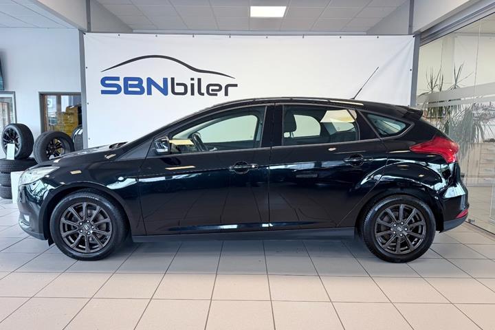 Sort Ford Focus fra 2016