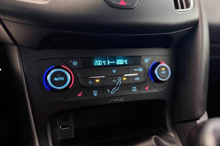 Sort Ford Focus fra 2016