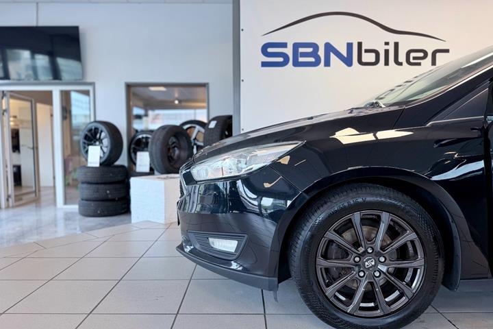 Sort Ford Focus fra 2016