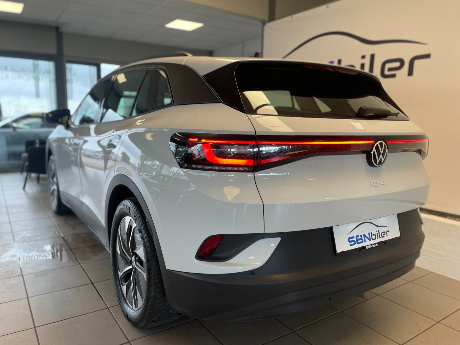 Hvid VW ID.4 fra 2024