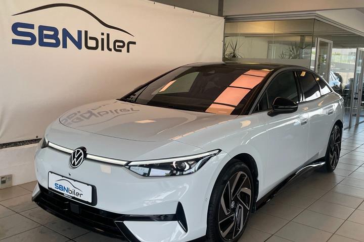 Hvid VW ID.7 fra 2024
