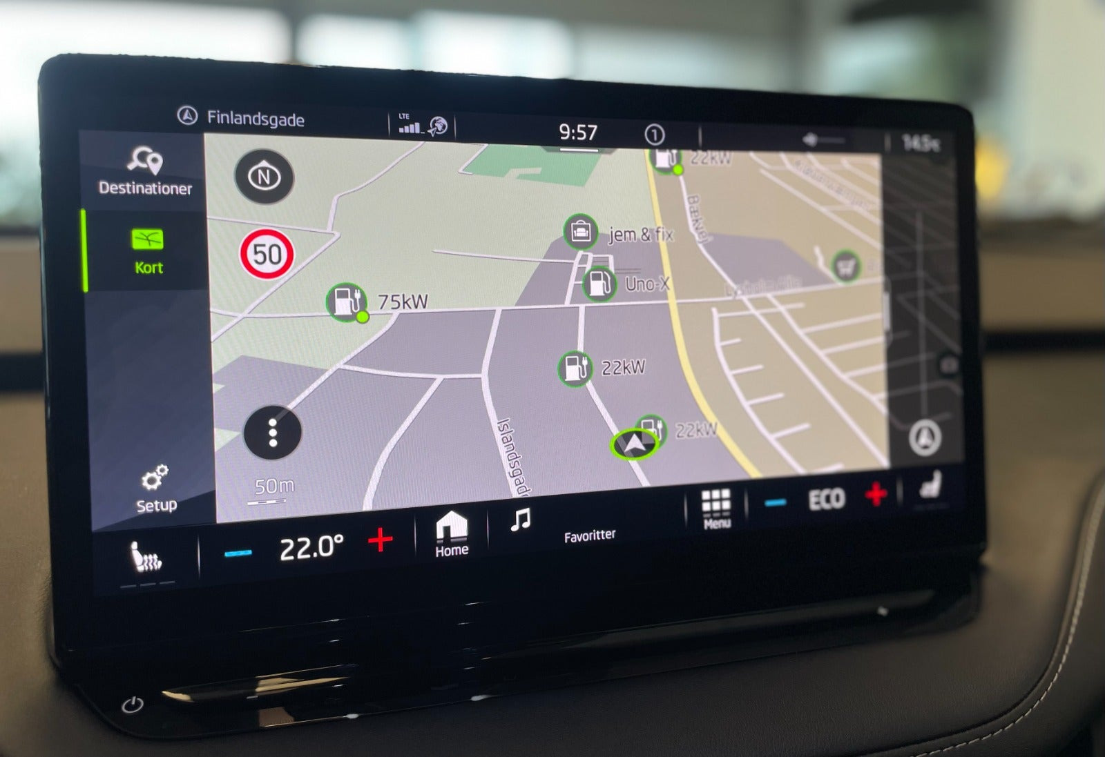 Sort Skoda Enyaq fra 2024