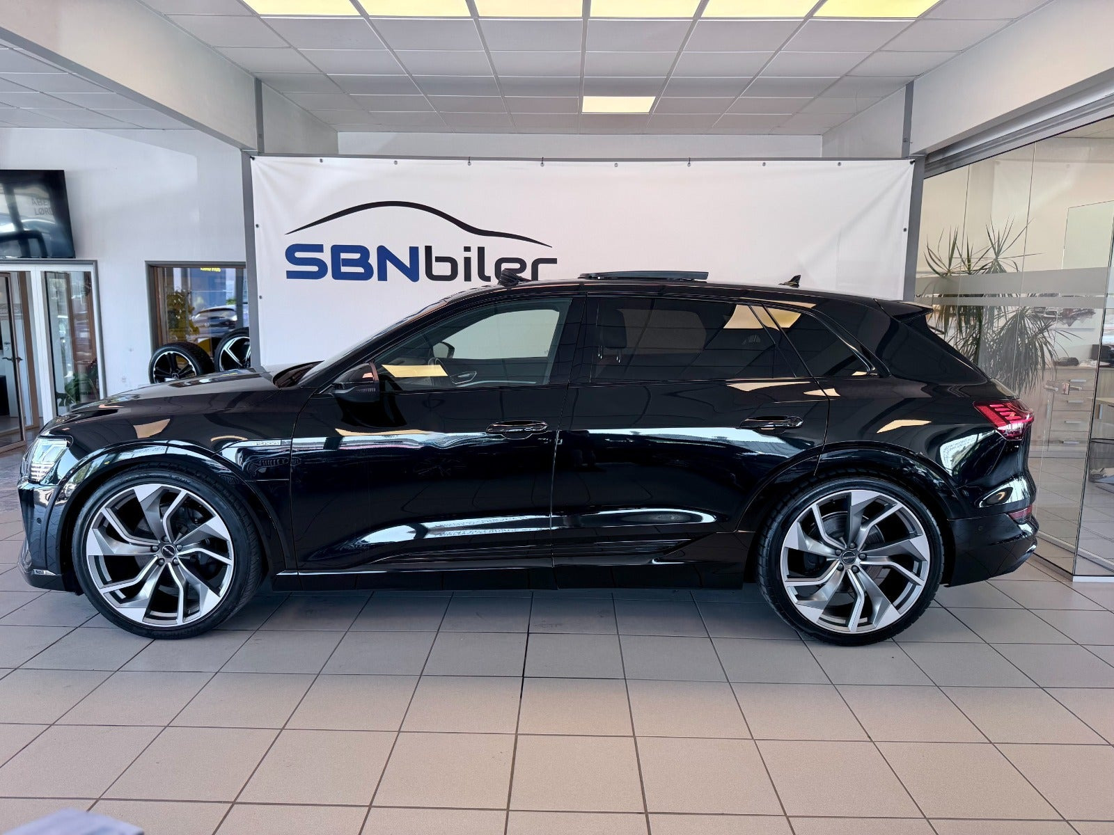 undefined Audi e-tron fra 2022