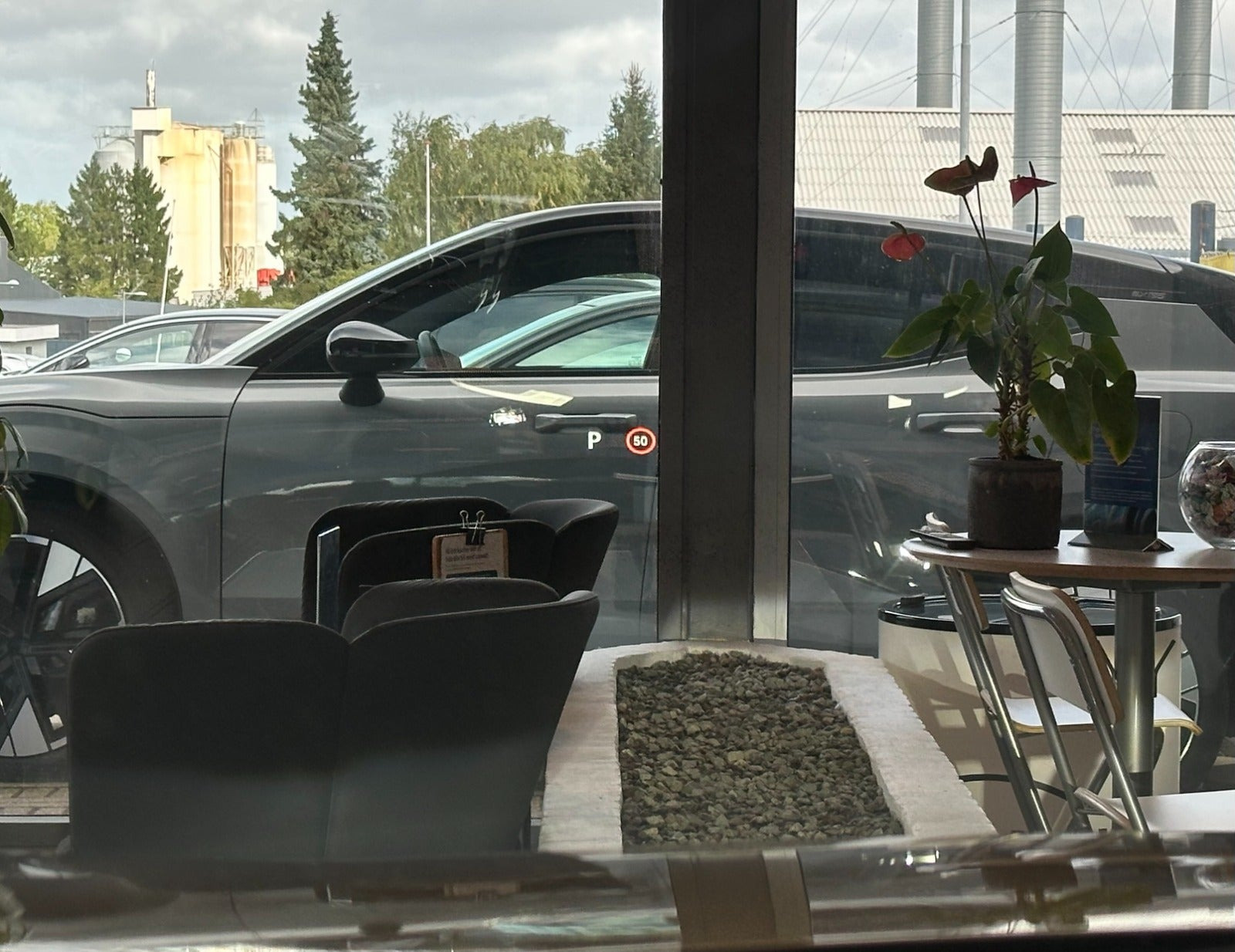 Grå Mazda 6e fra 2025