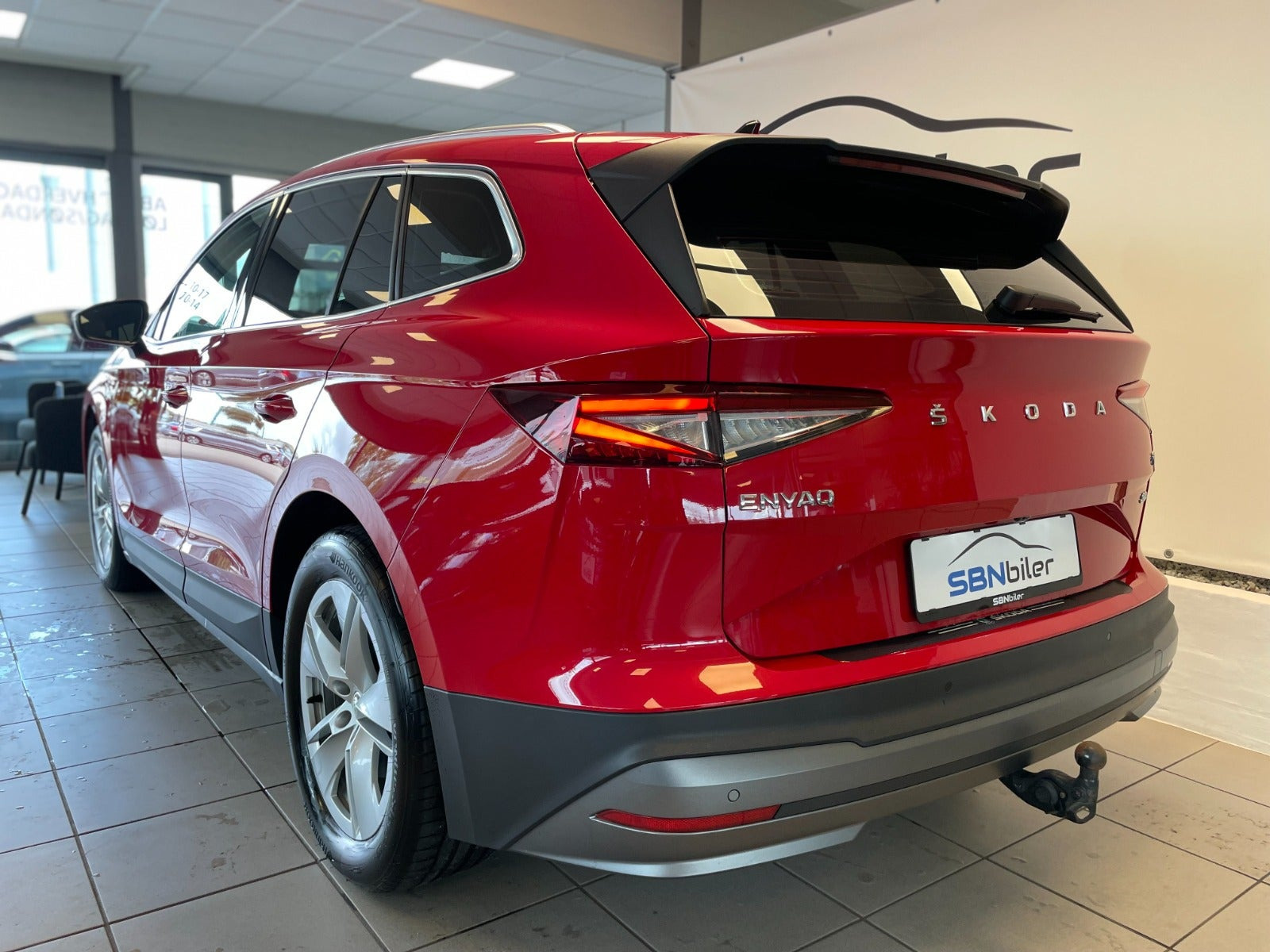 Rød Skoda Enyaq fra 2024