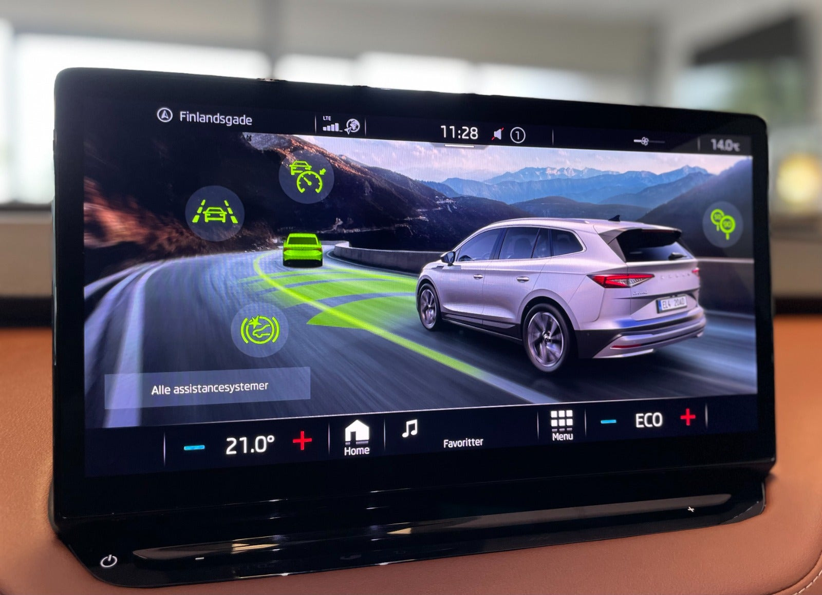Rød Skoda Enyaq fra 2024