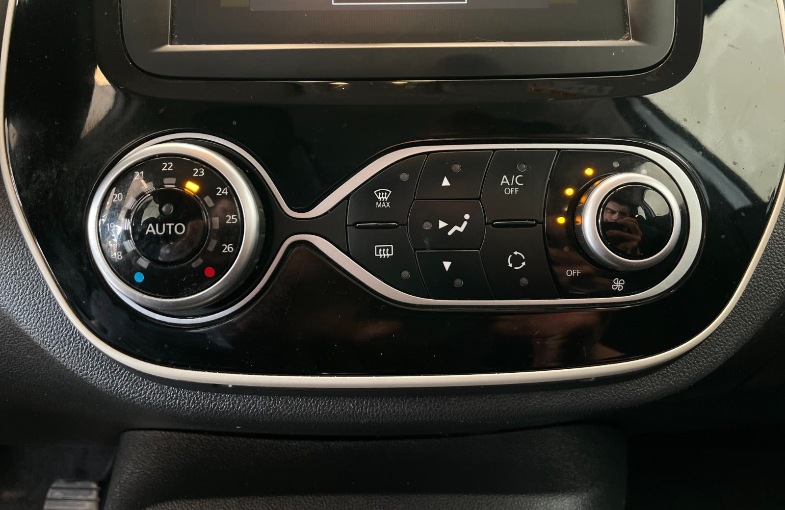 Hvid Renault Captur fra 2019