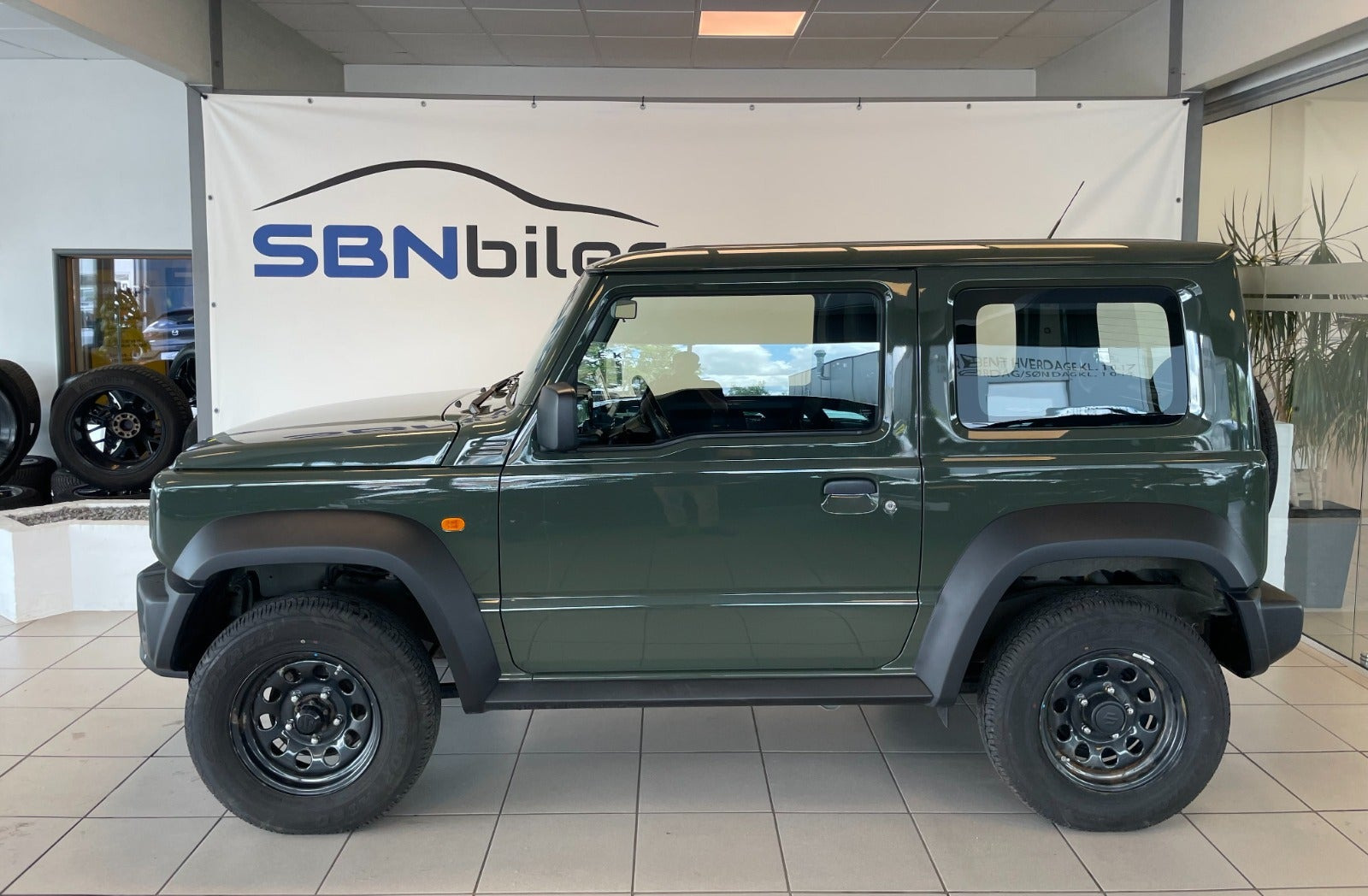 Grøn Suzuki Jimny fra 2021