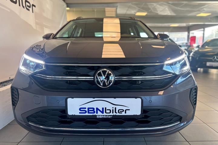 Grå VW Taigo fra 2022