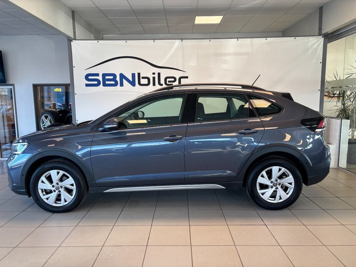 Grå VW Taigo fra 2022