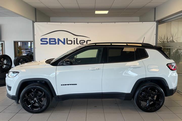 Hvid Jeep Compass fra 2020