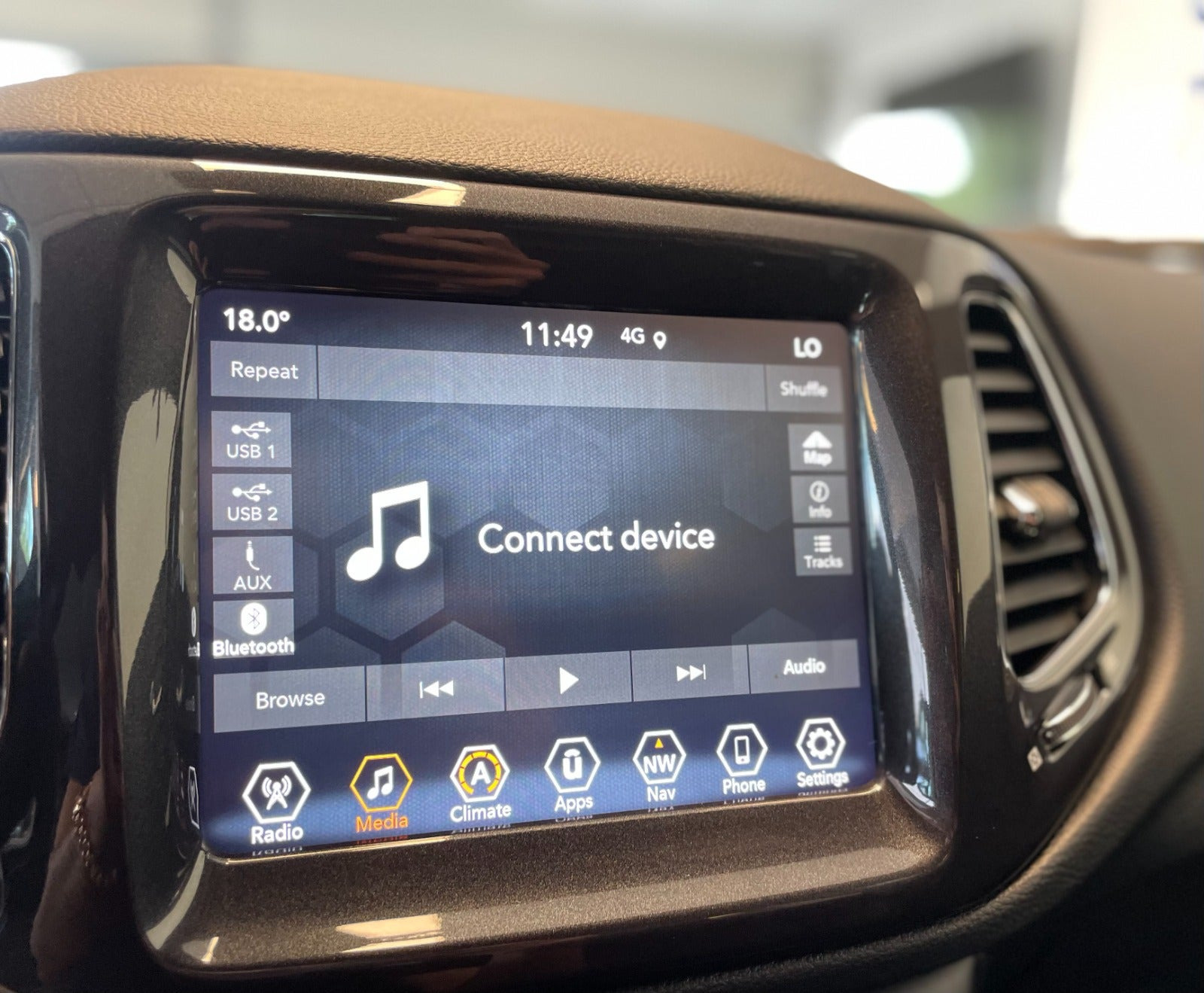 Hvid Jeep Compass fra 2020