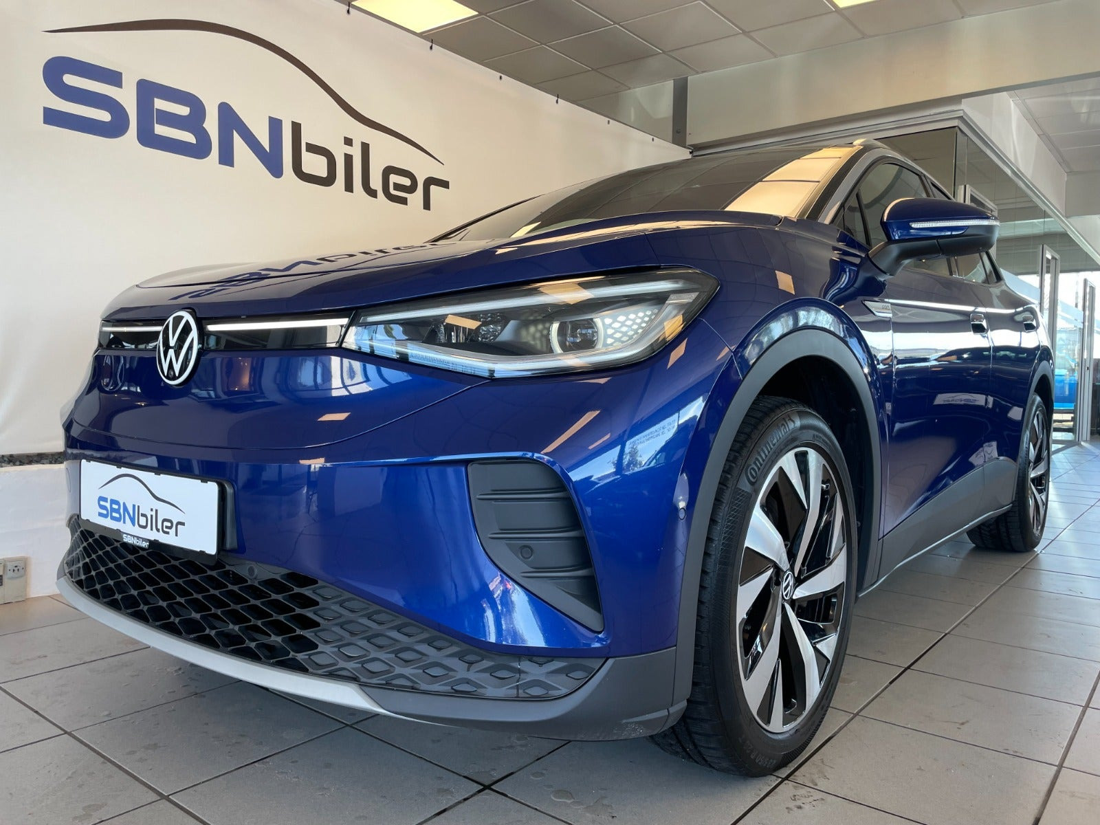 Blå VW ID.4 fra 2023