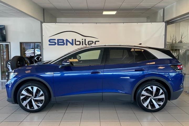 Blå VW ID.4 fra 2023