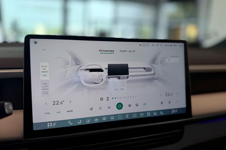 Hvid Xpeng G6 fra 2025
