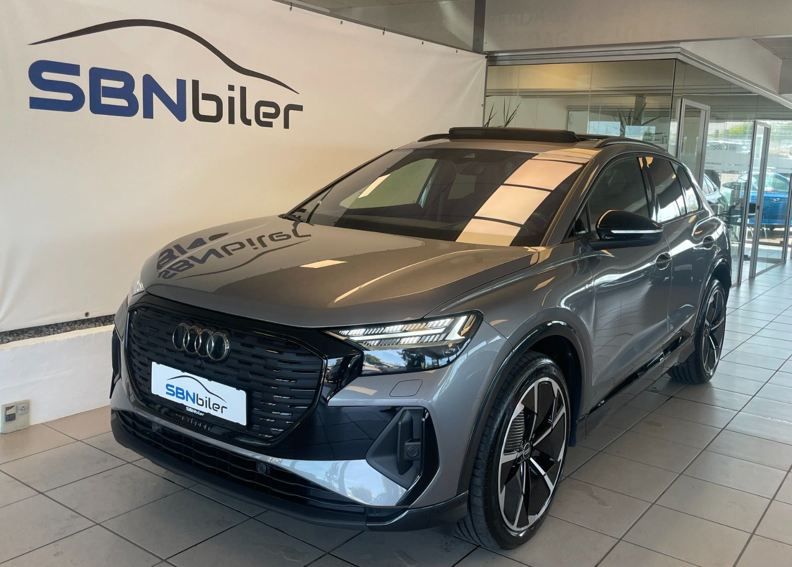 Audi Q4 e-tron 55 S-line quattro