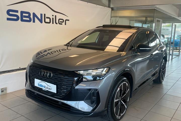 Grå Audi Q4 e-tron fra 2024