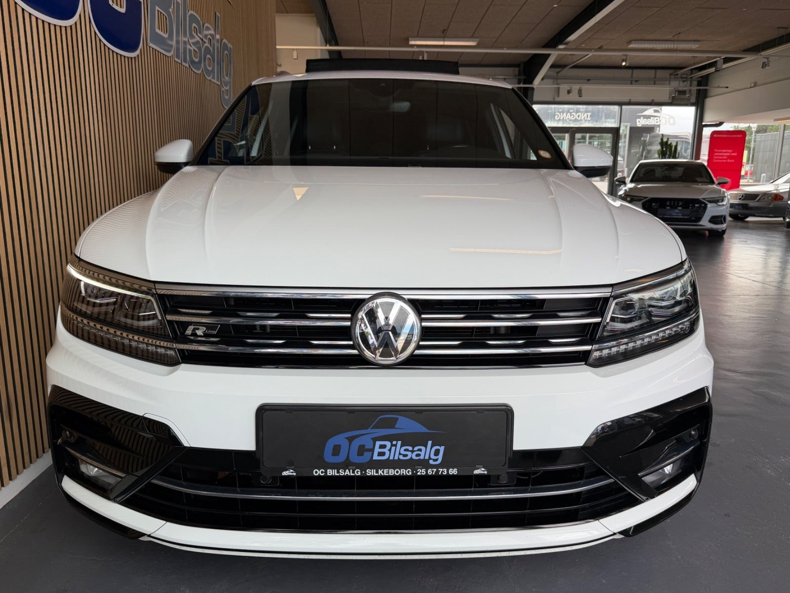 Hvid VW Tiguan fra 2018