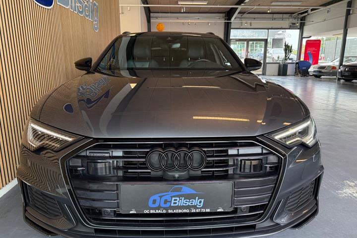 Grå Audi A6 fra 2023