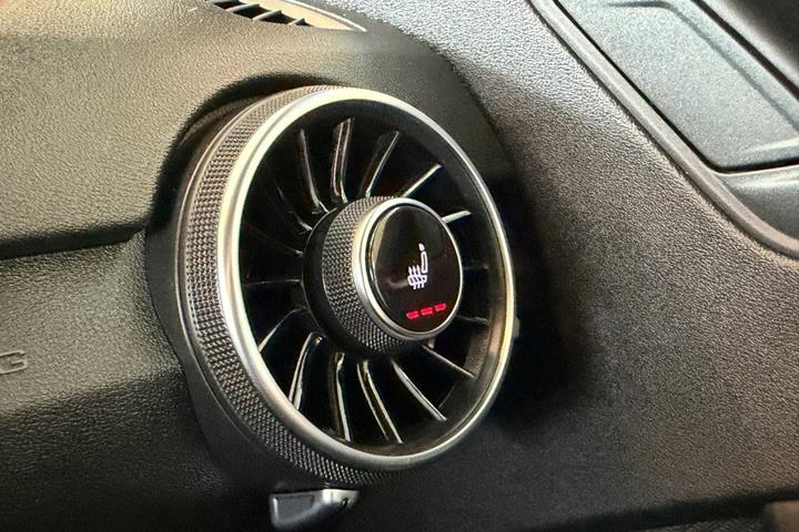 Hvid Audi TT fra 2016