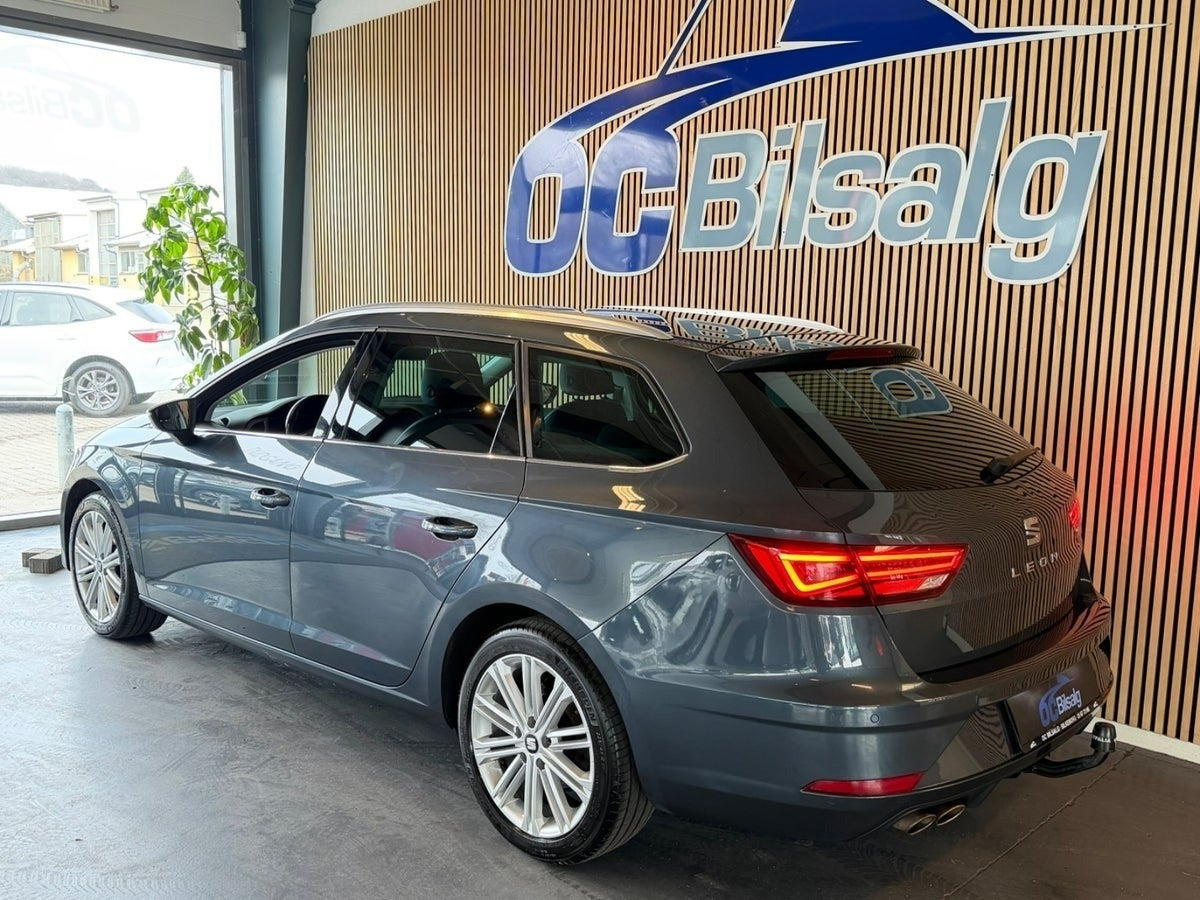 Grå Seat Leon fra 2019