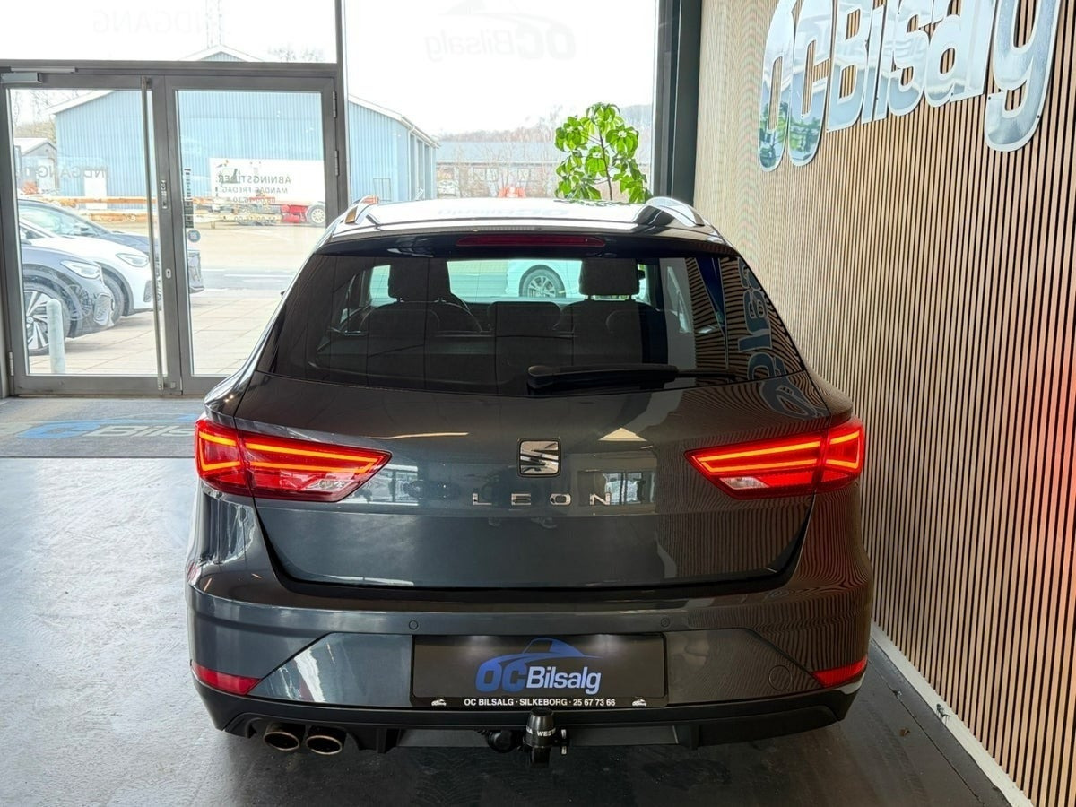 Grå Seat Leon fra 2019