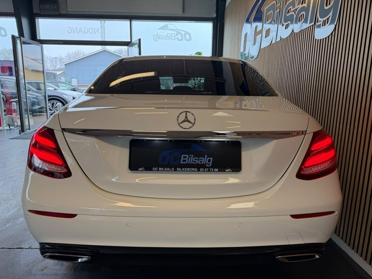 Hvid Mercedes E220 d fra 2018