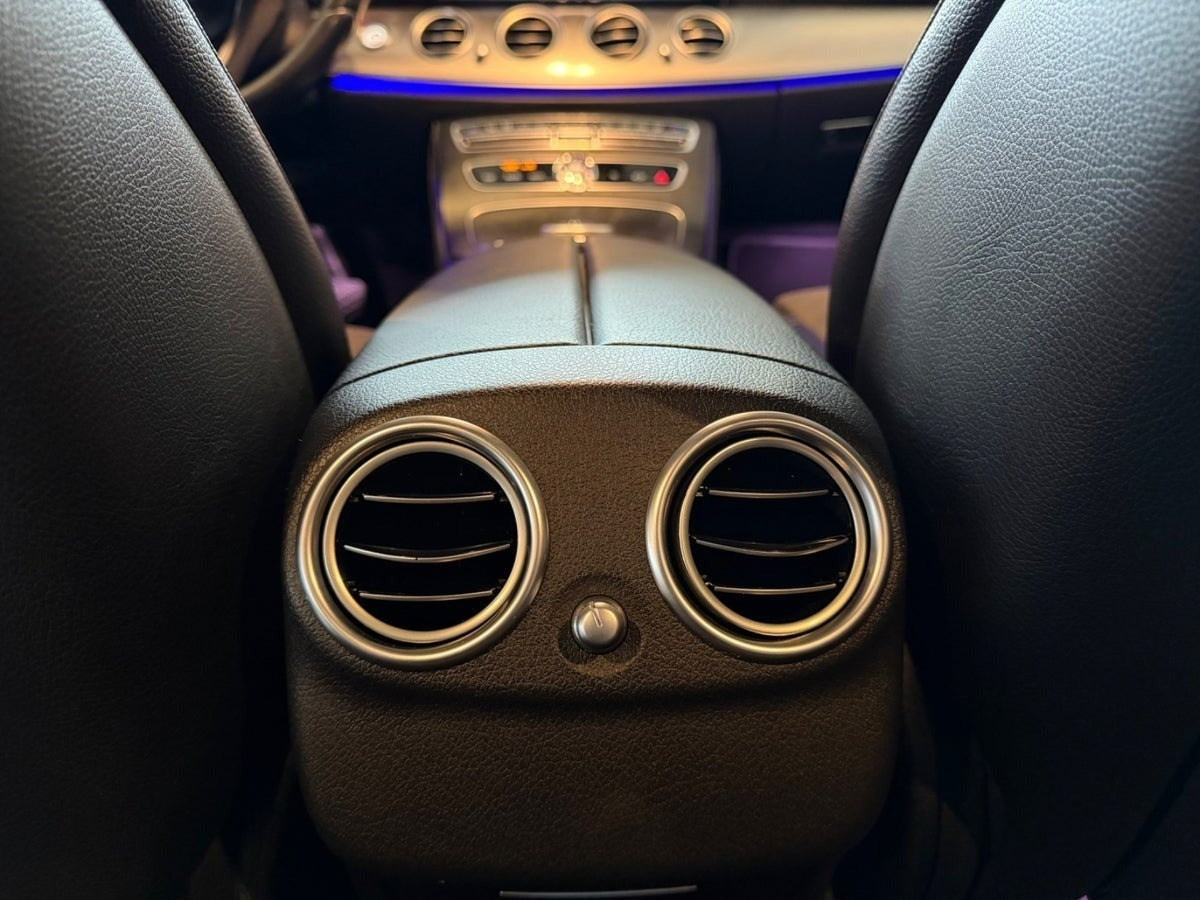 Hvid Mercedes E220 d fra 2018