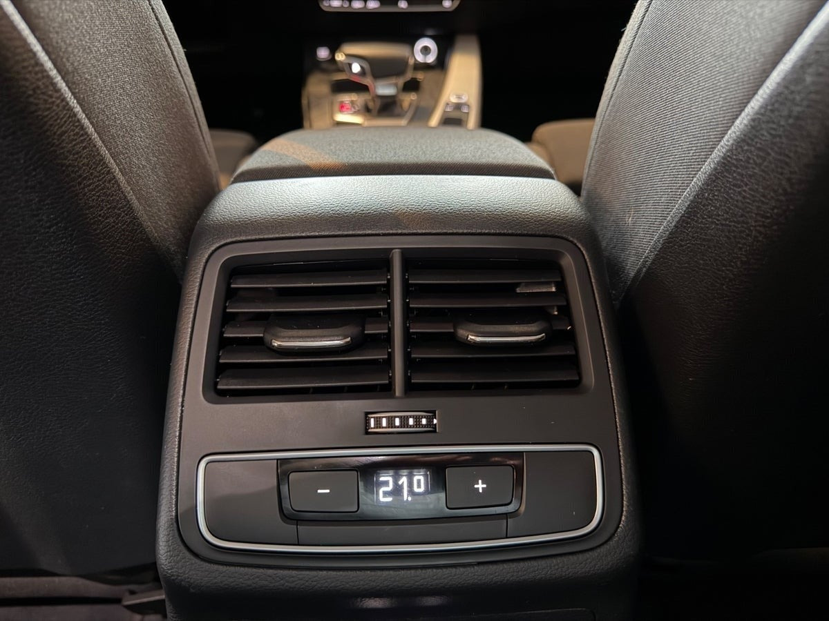 undefined Audi A4 fra 2020