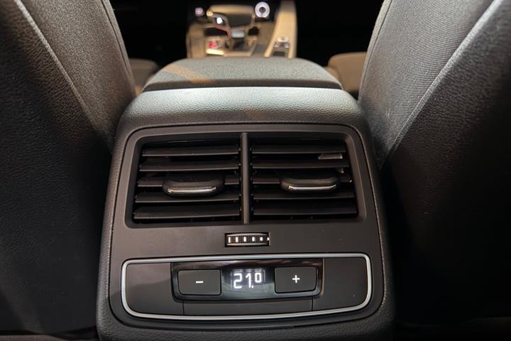 undefined Audi A4 fra 2020