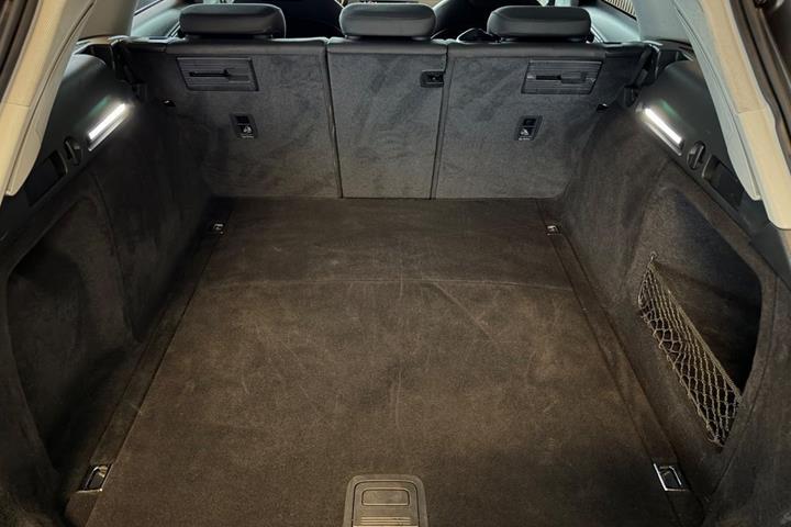 undefined Audi A4 fra 2020