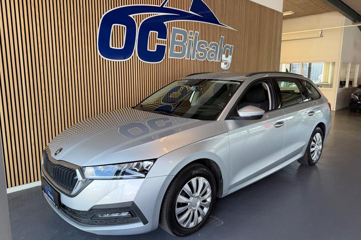 Sølv Skoda Octavia fra 2022