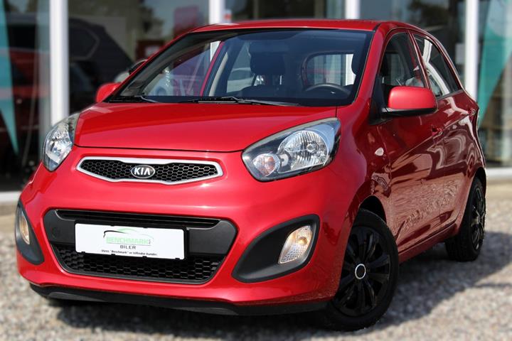 Rød Kia Picanto fra 2013