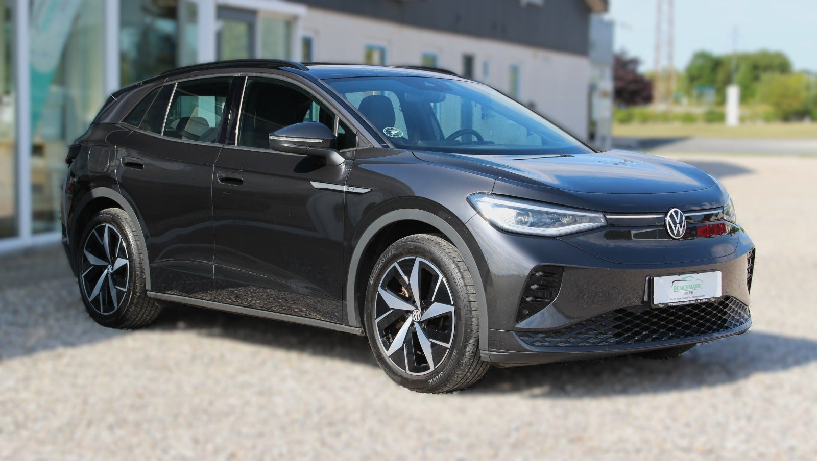 Grå VW ID.4 fra 2021
