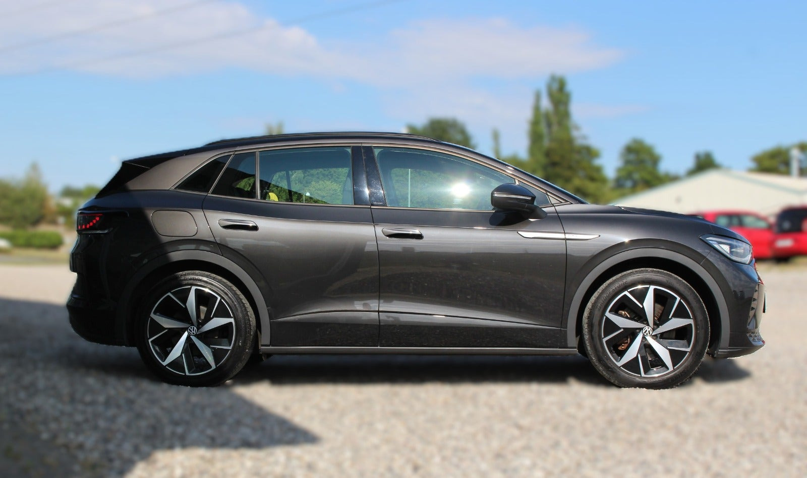 Grå VW ID.4 fra 2021