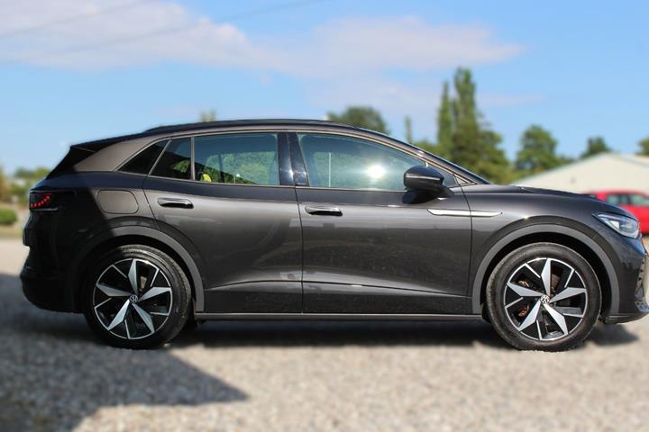 Grå VW ID.4 fra 2021