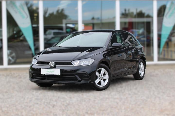 Sort VW Polo fra 2022