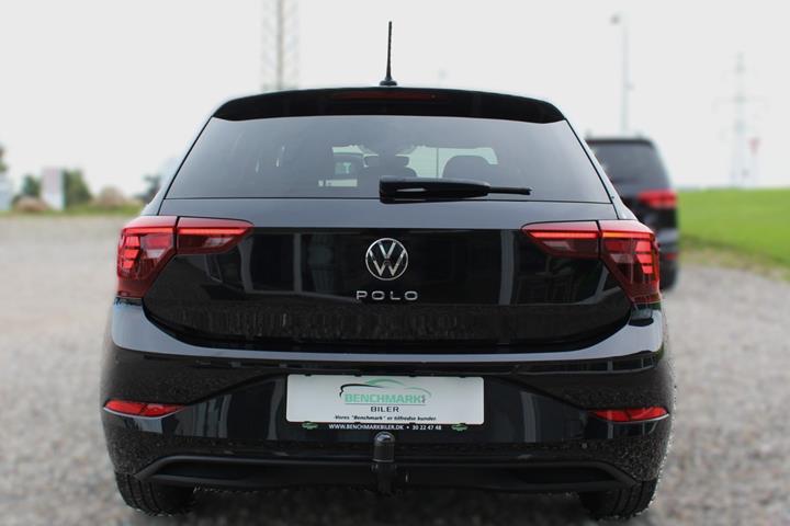 Sort VW Polo fra 2022