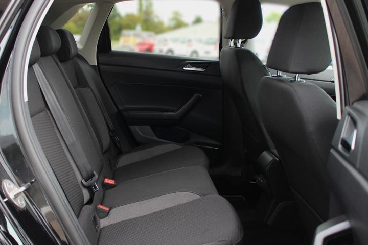 Sort VW Polo fra 2022