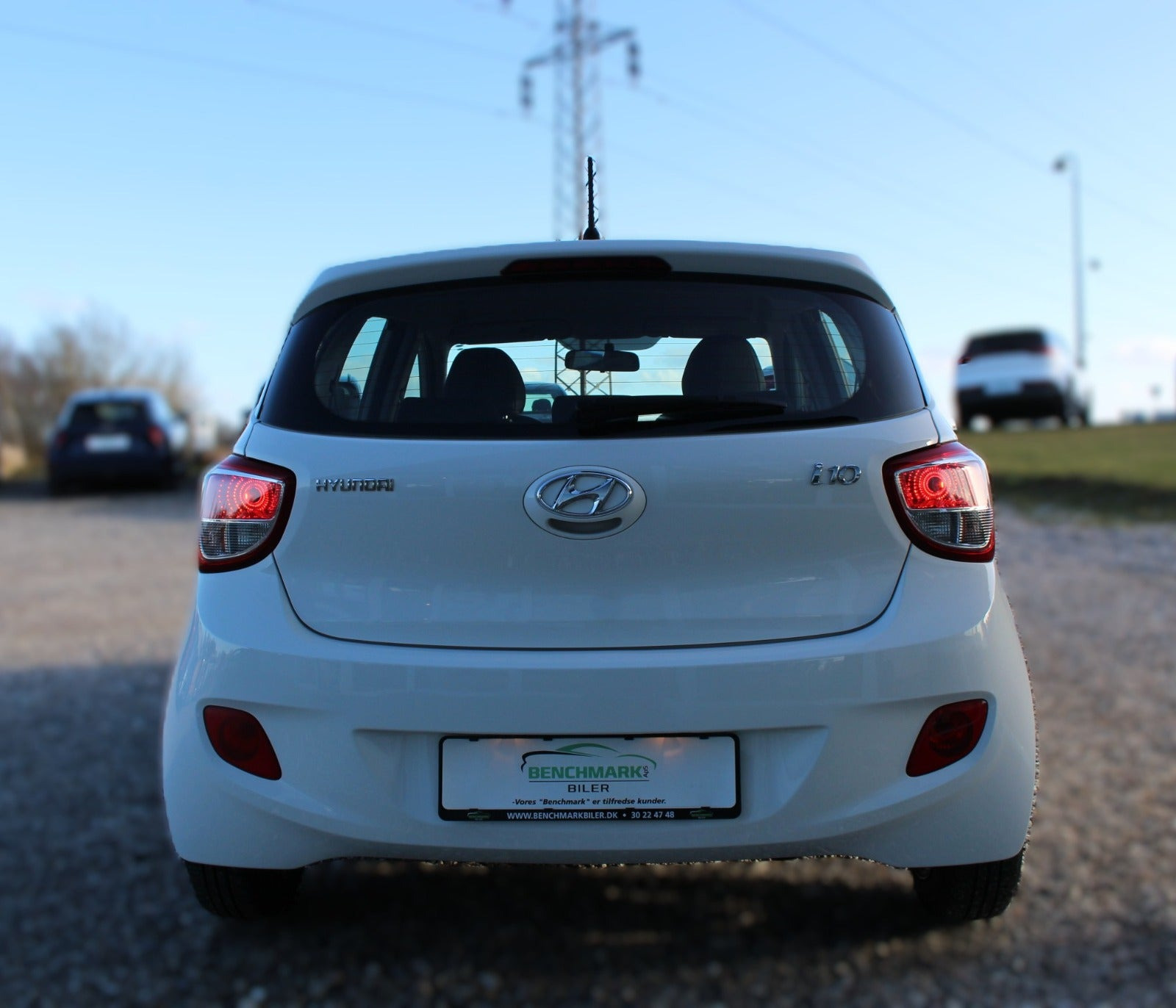 Hvid Hyundai i10 fra 2014