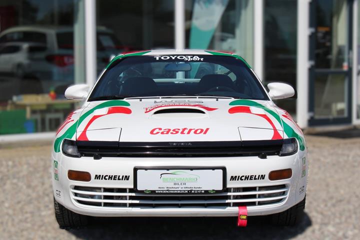 Hvid Toyota Celica fra 1991