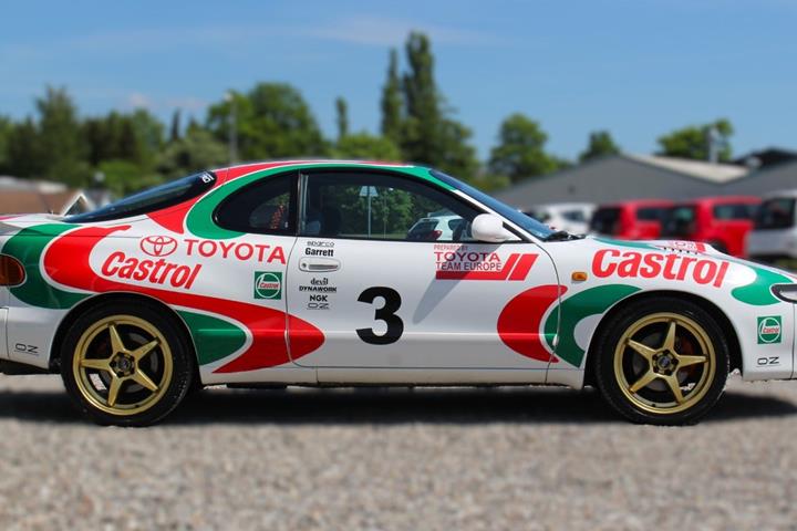 Hvid Toyota Celica fra 1991