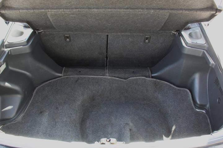 Hvid Toyota Celica fra 1991