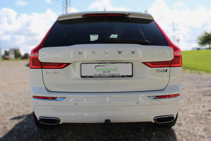 Hvid Volvo XC60 fra 2018